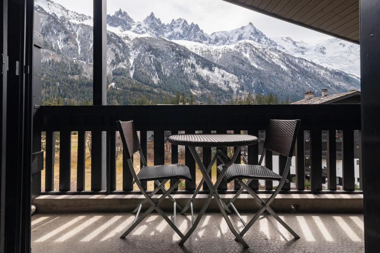 Apartment Les Drus - Alpes Travel - Chamonix - Sleeps 6 Экстерьер фото