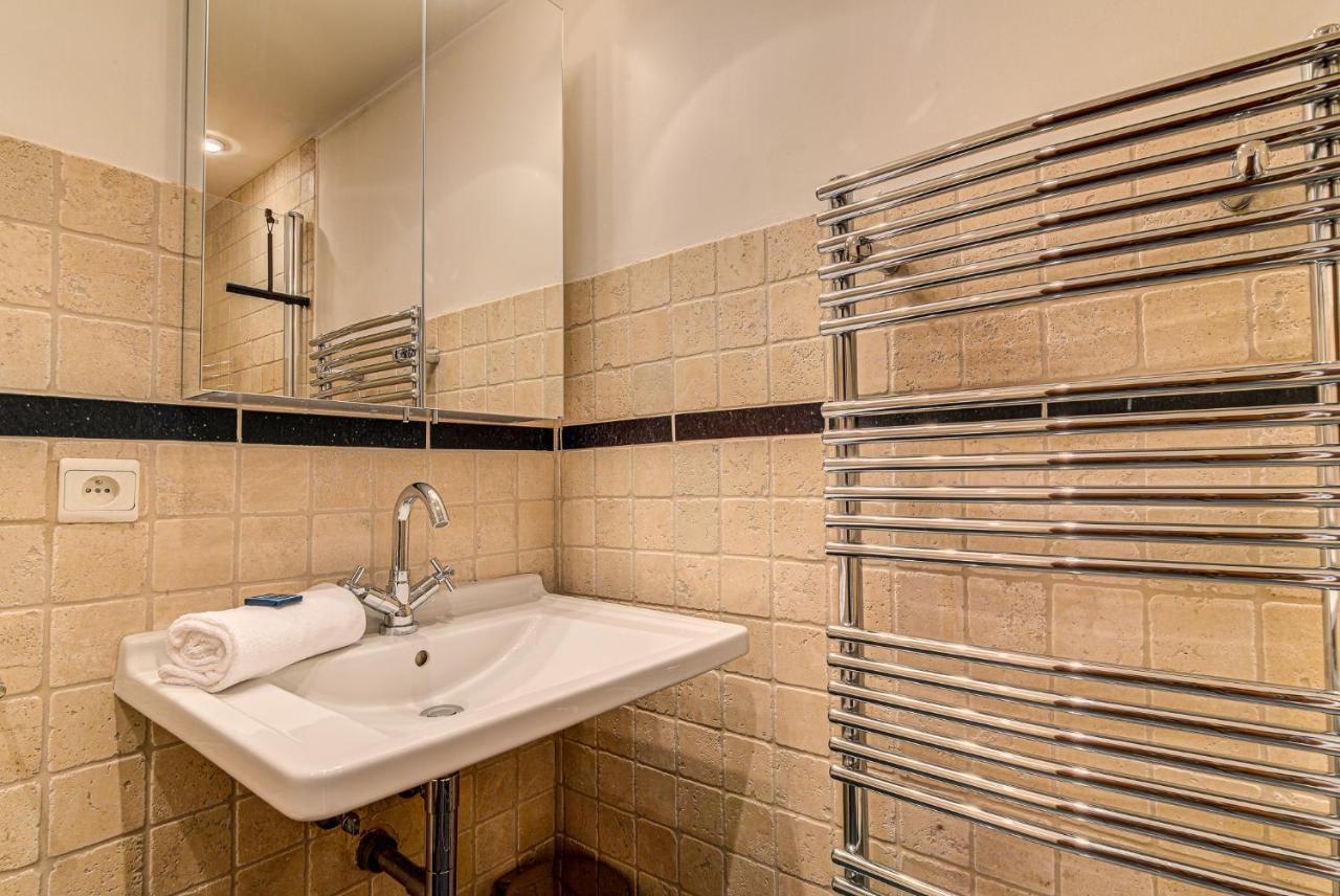 Apartment Les Drus - Alpes Travel - Chamonix - Sleeps 6 Экстерьер фото